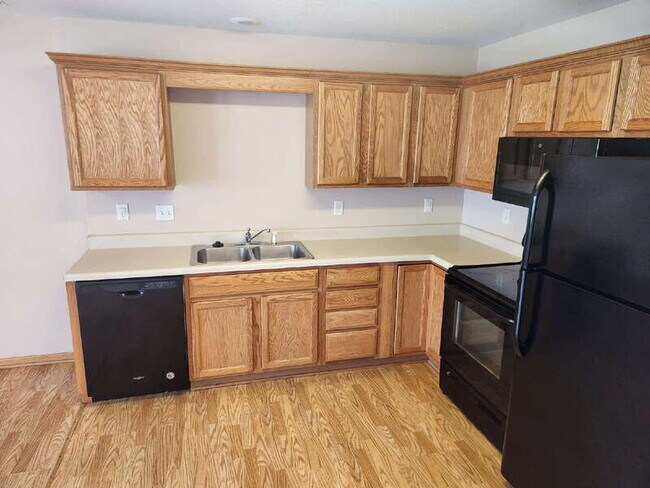 Photo - 1022 10th Ave NW