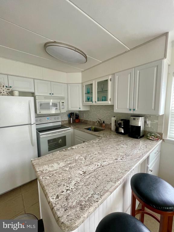 Photo - 9 138th St Unit 208