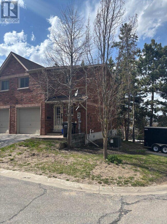 Photo - 9 Quail Crescent