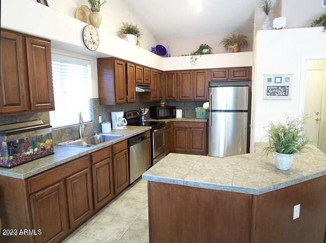 Photo - 9139 W Davis Rd