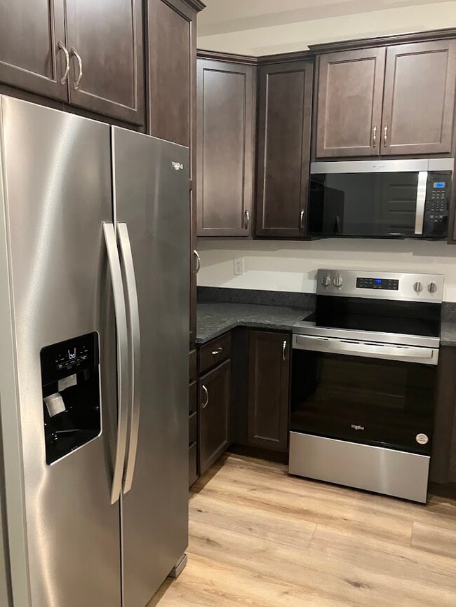 Photo - 1825-31 Peter James Ln Unit 1825