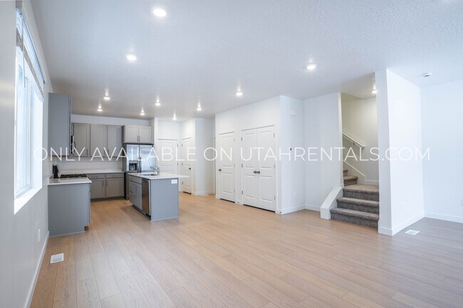 Photo - 4941 Willowstone Dr