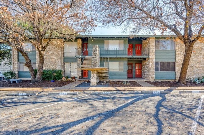 1304 Mariposa Dr Unit 214