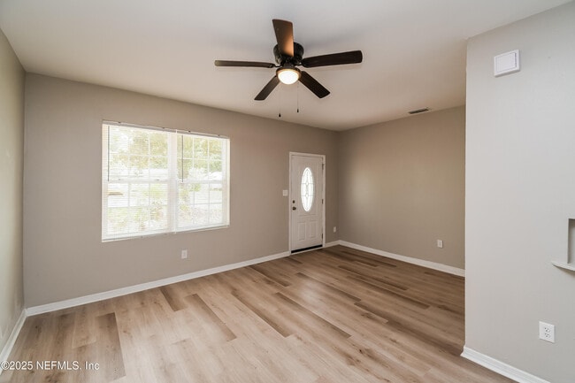 Photo - 4733 Irvington Ave