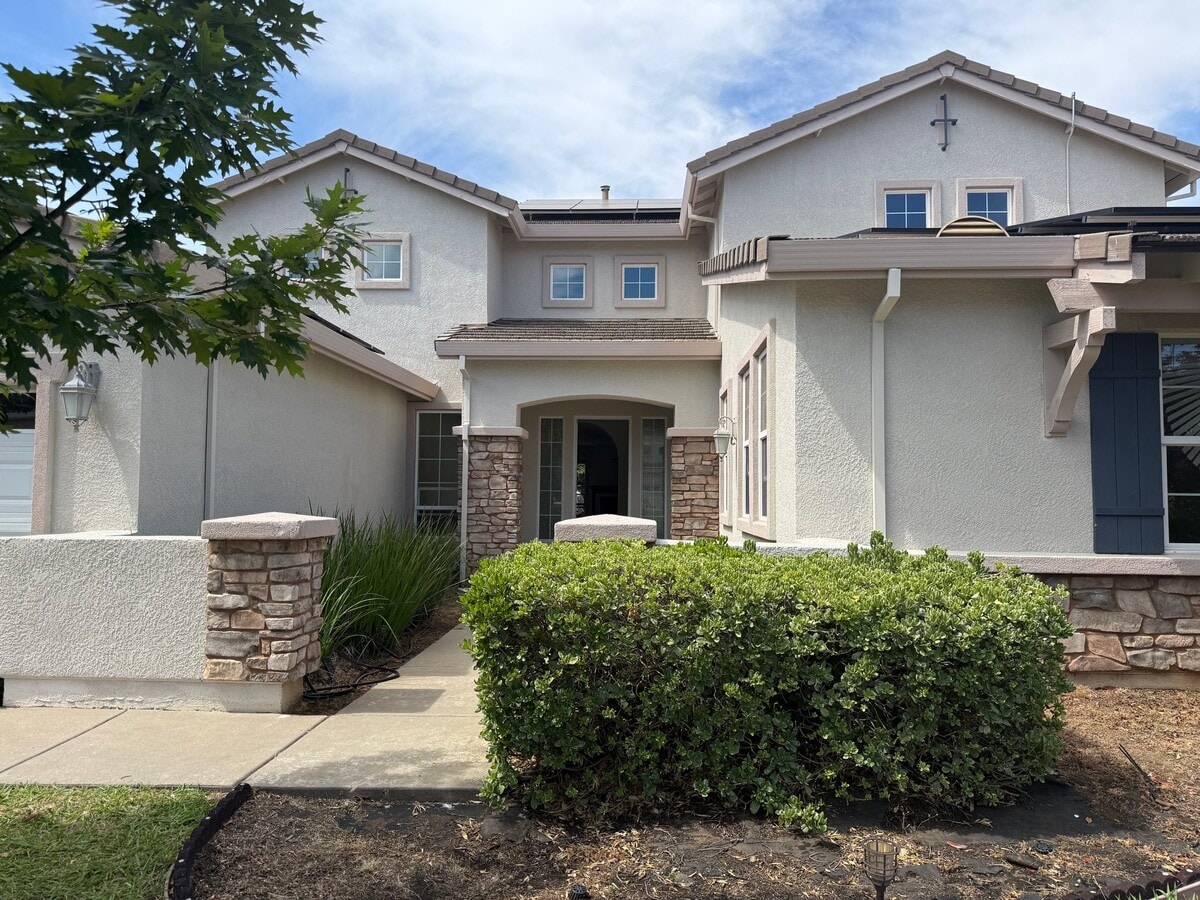 Photo - 1456 Eaglesfield Ln