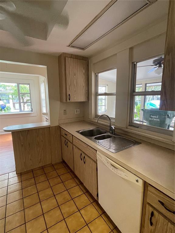 Photo - 417 Adelia Ave