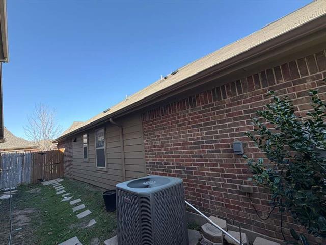 Photo - 16413 Stillhouse Hollow Ct