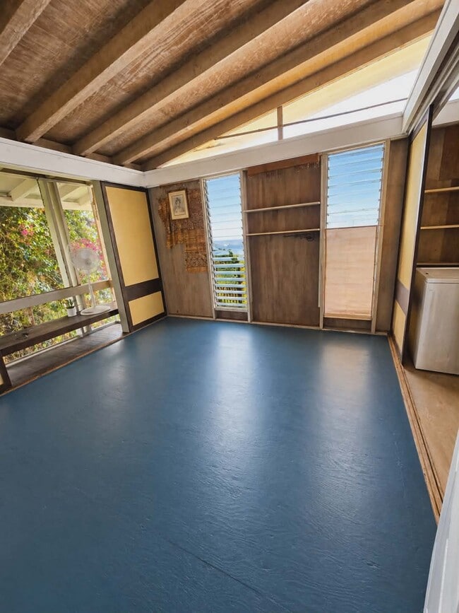 77-6502-6502 Leialoha St