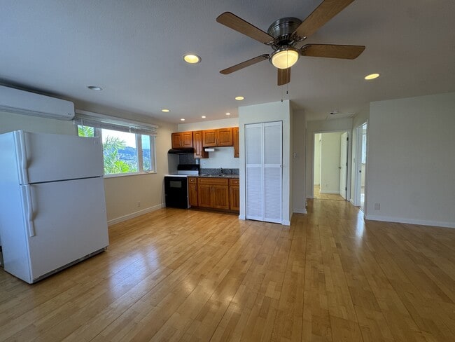 Photo - 1021 Koko Head Ave