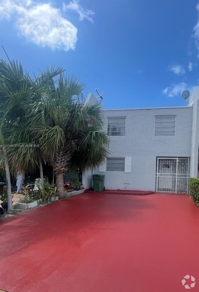 Building Photo - 921 W 80th Pl Rental