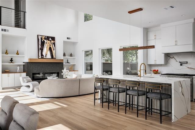 Photo - 2002 Angelina Dr