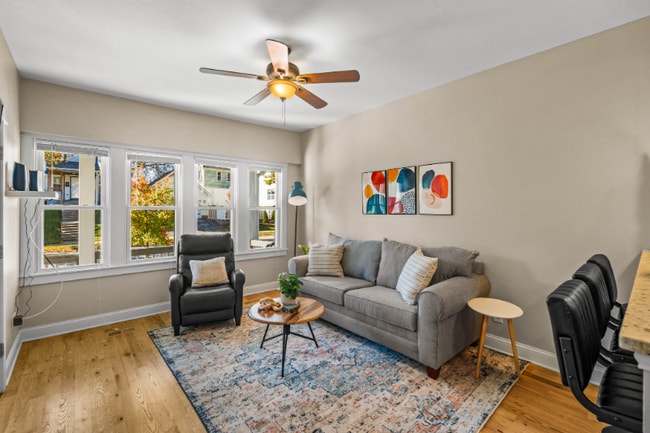 Photo - 2138 N Hubbard St Unit 2138