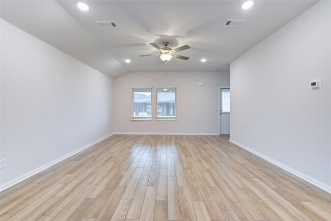 Photo - 2536 Malibu Gln Dr