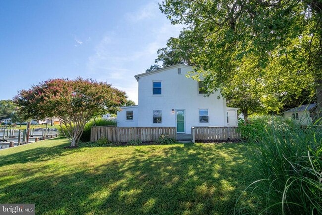 Building Photo - 6064 Drum Point Rd Rental