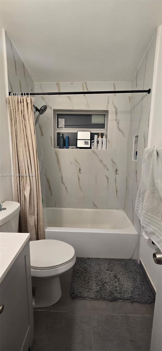 Photo - 916 SW 24th Ave