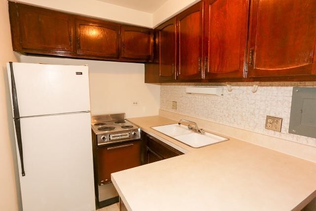 Photo - 3825 N Pine Grove Ave Unit 403