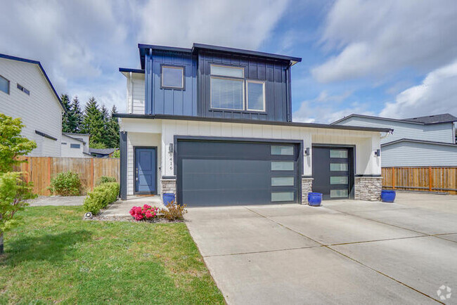 Building Photo - NEWER FOUR BEDROOM NEAR HAZEL DELL Rental