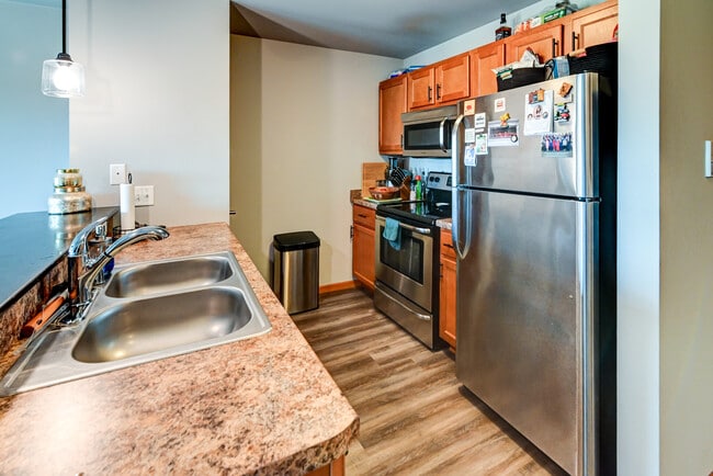 Fairhaven Court Apartments