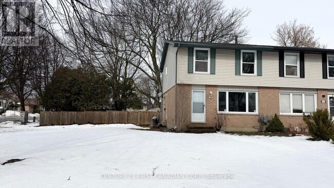 Photo - 212 Brunswick Crescent