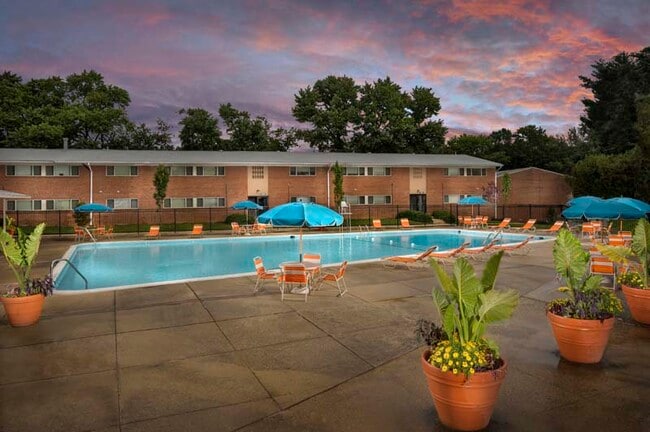 Relaxing swimming pool at Chestnut Hill Apartments in Temple Hills, MD