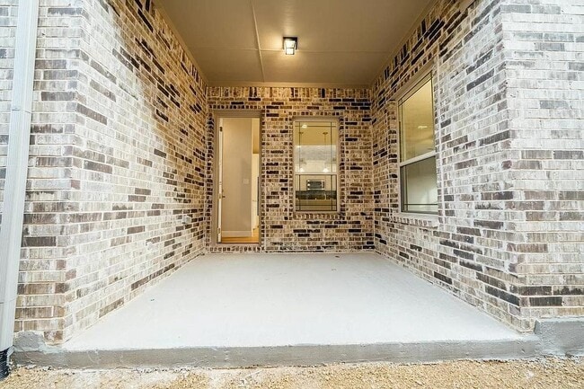 Photo - 7613 Regal Ln