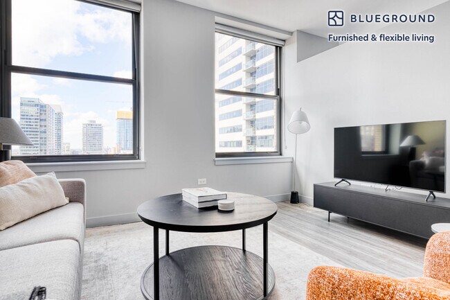 Photo - 330 S Wells St Unidad FL16-ID693