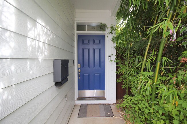 Photo - 8522 N Haven Ave