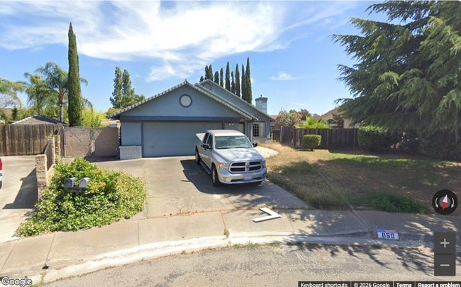 Building Photo - 860 Souverain Ct