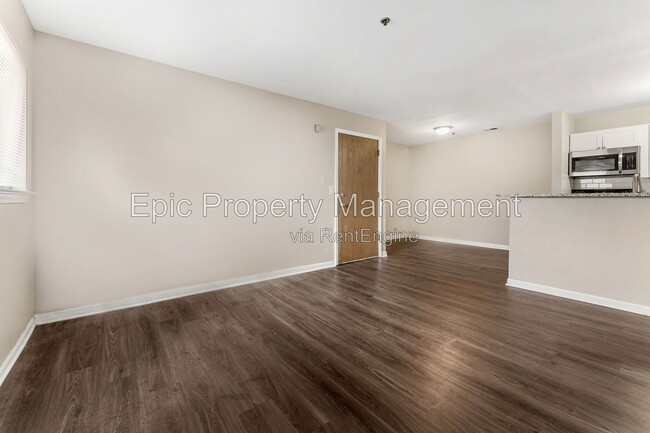 Photo - 3670 S John Hix Rd Unidad 30