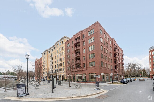 Primario - Ritz-Carlton Residences