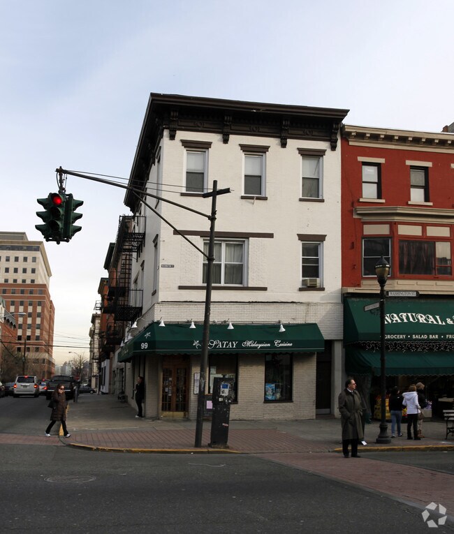 Photo - 99 Washington St