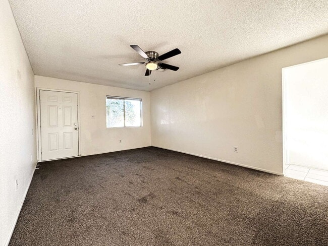 Photo - "Spacious 4-Bedroom Home in Yuma with 2 Full Baths!"