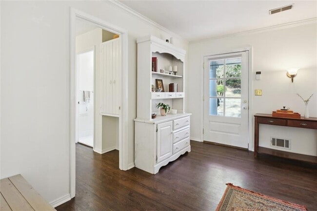 Photo - 2274 Burch Cir NE