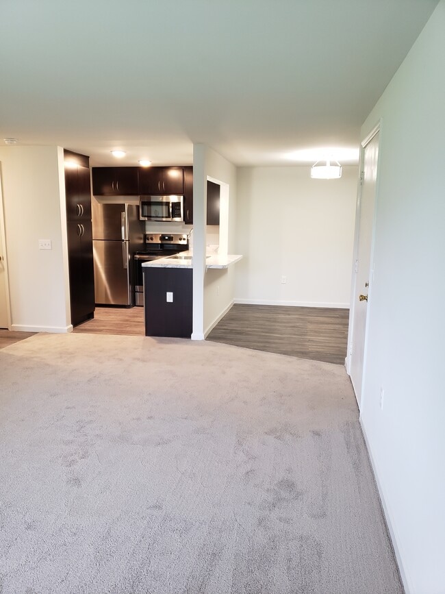 Photo - Garden Woods Apartments