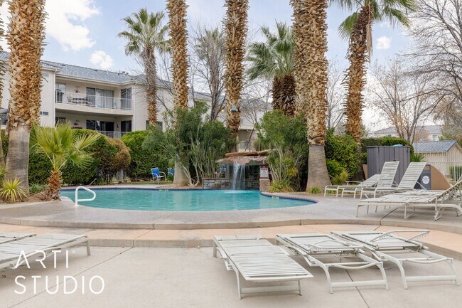 Very Nice 3 Bedroom, 2 Bathroom Las Palmas... - Very Nice 3 Bedroom, 2 Bathroom Las Palmas... House