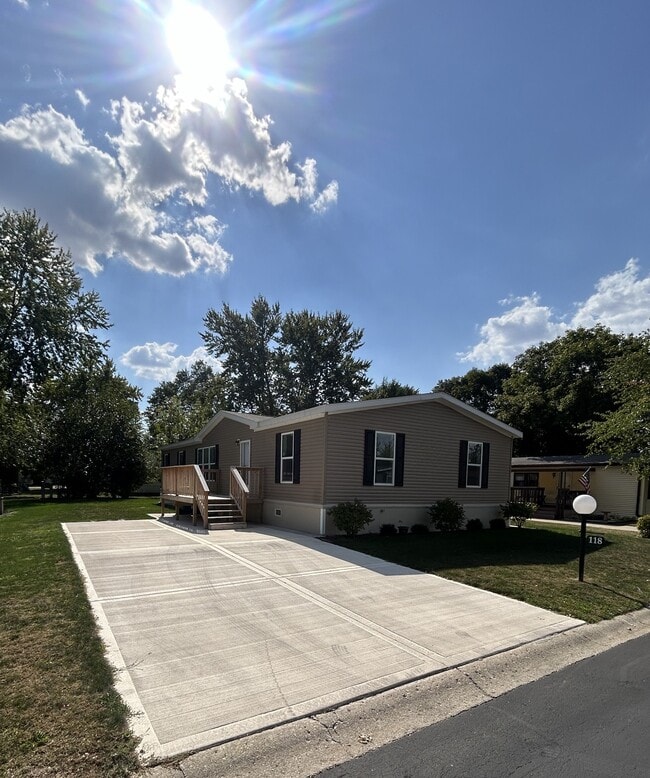 Photo - 118 Poplar Dr