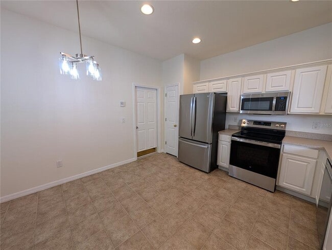 10008 Tranquility Way