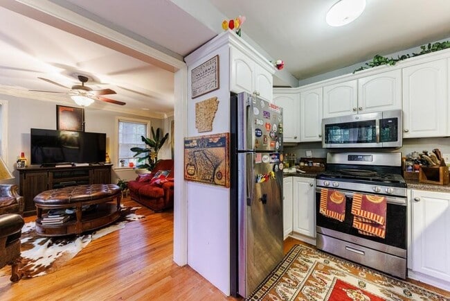 Photo - 1280 Stillwood Dr NE