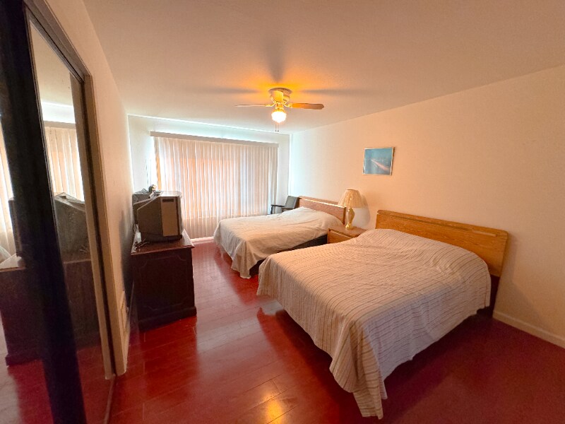 Photo - 640 Broadway Unidad 1