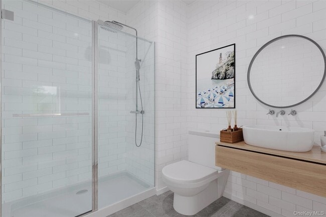 Photo - 122 Greenwich Ave Unit 304