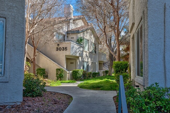 Photo - 2 Bed, 2 Bath Beautiful condo available now!