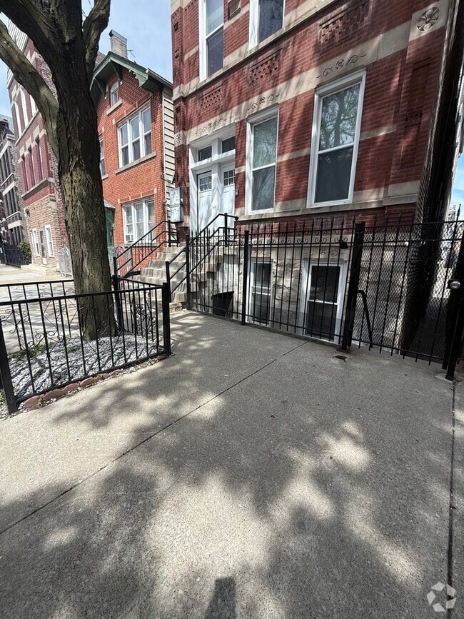 Building Photo - 1716 W 19th St Rental