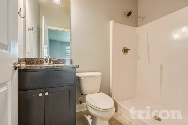 Photo - 616 Luckett Ct