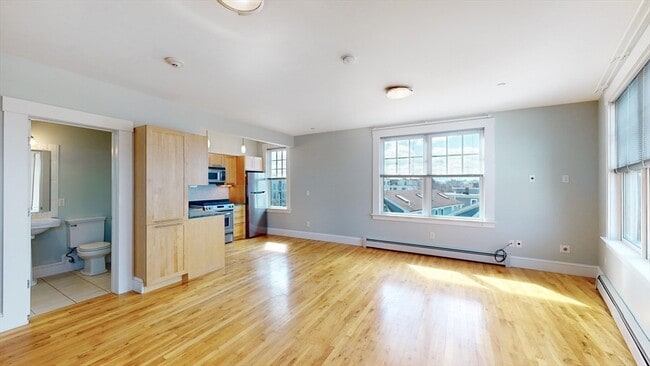 Photo - 432 Norfolk St Unit 4A