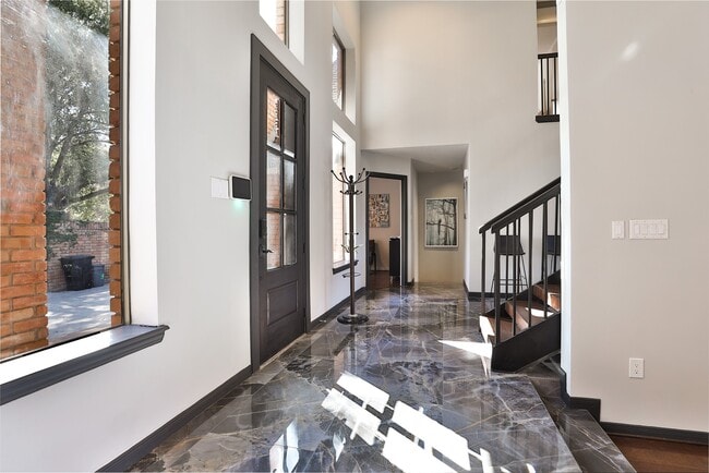 Photo - 1818 Brookchester Dr