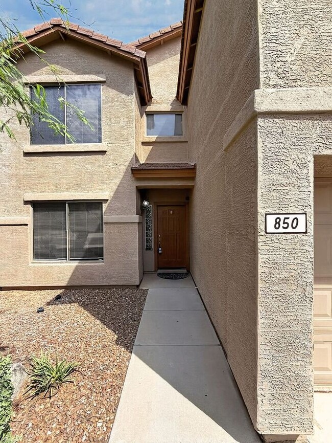 Photo - BEAUTIFUL 4 BDRM 2.5 BA HOME IN JOHNSON RANCH WITH GOLF COURSE AND 2 COMMUNITY POOLS