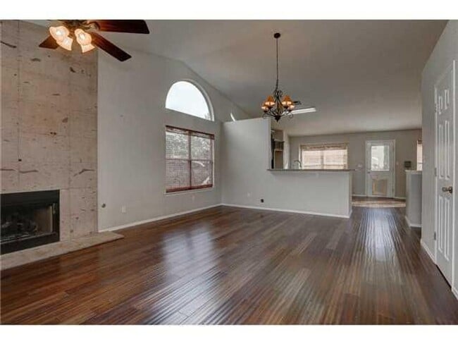 Photo - Amazing 3 bedroom 2 bath home is West El Paso!