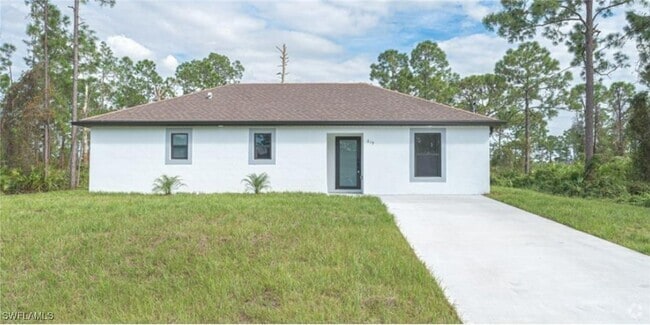 Building Photo - 619 Summit Ave S Rental