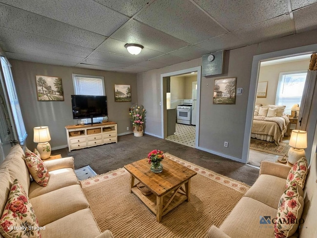 Building Photo - 1301 Avenue A