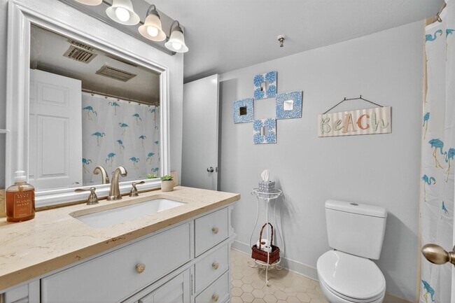 Photo - 801 S Ocean Dr Unit 910